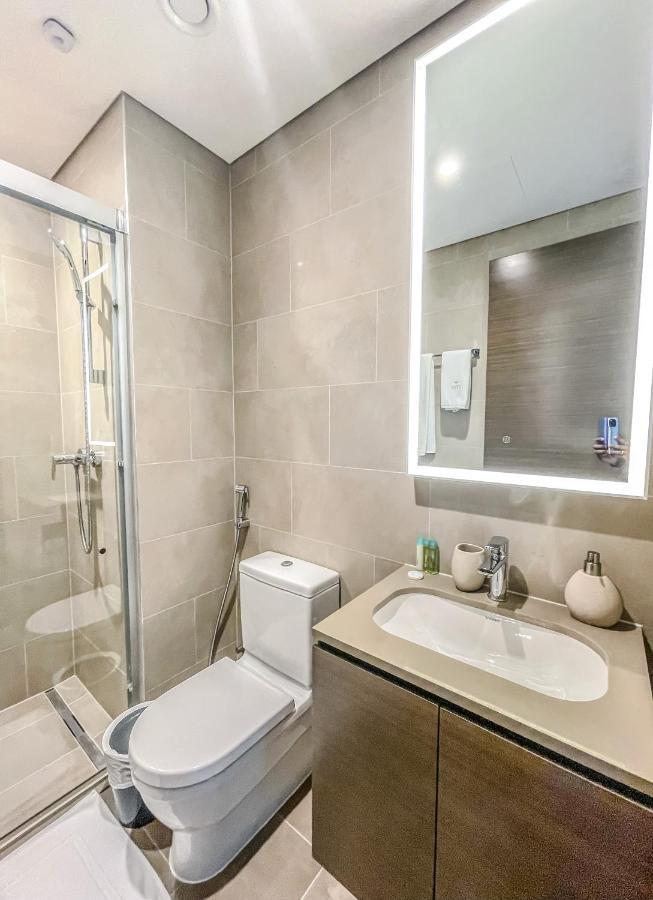 Stay Mindblowing 2 Bedroom Holiday Home With Close View Of Burj Khalifa Dubai Esterno foto